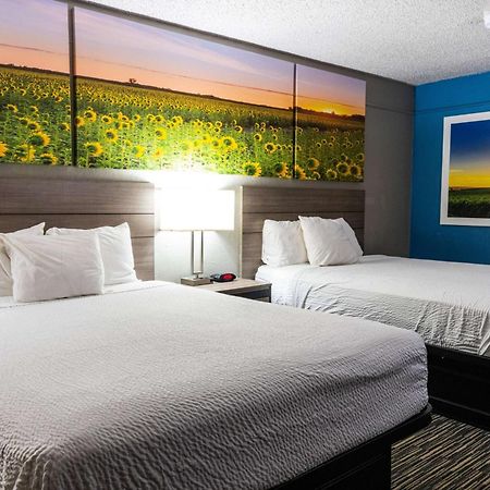 Days Inn By Wyndham N.W. Medical Center San Antonio Eksteriør bilde