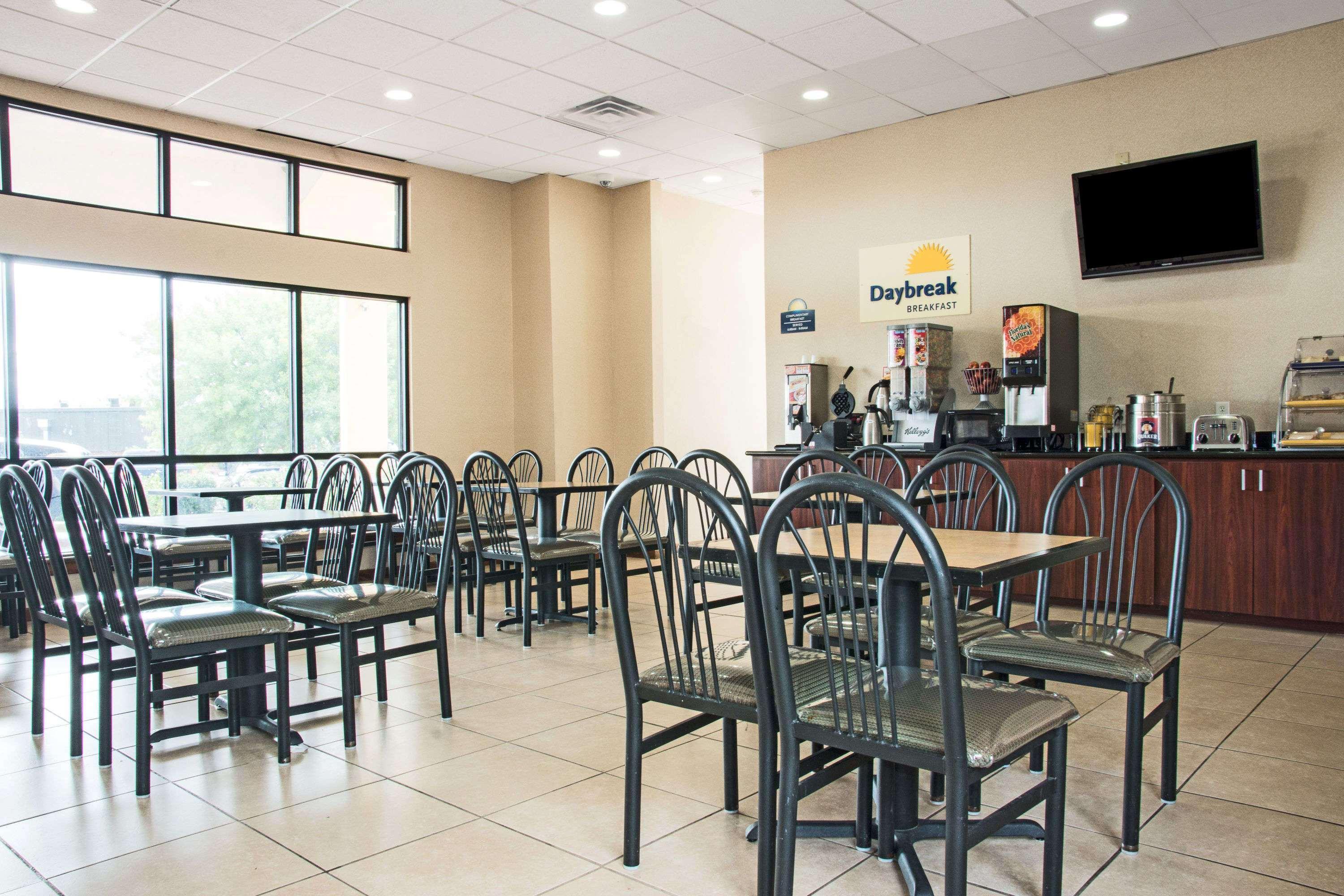 Days Inn By Wyndham N.W. Medical Center San Antonio Eksteriør bilde